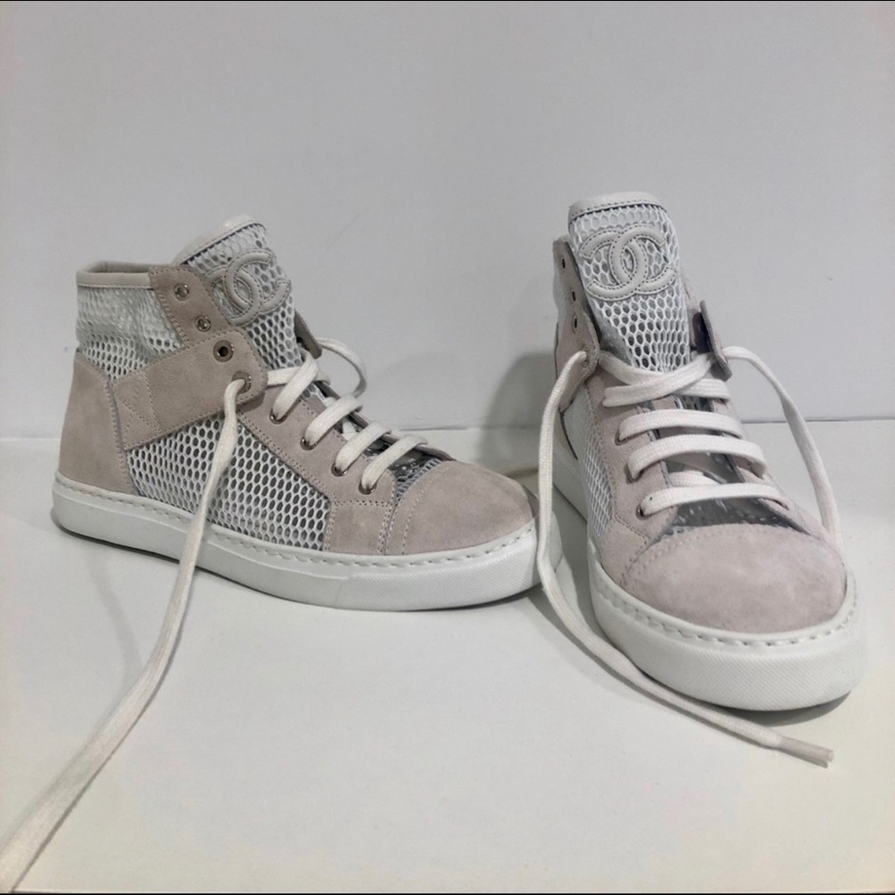 Women’s classic Chanel High Tops Mesh Sneakers 36.5